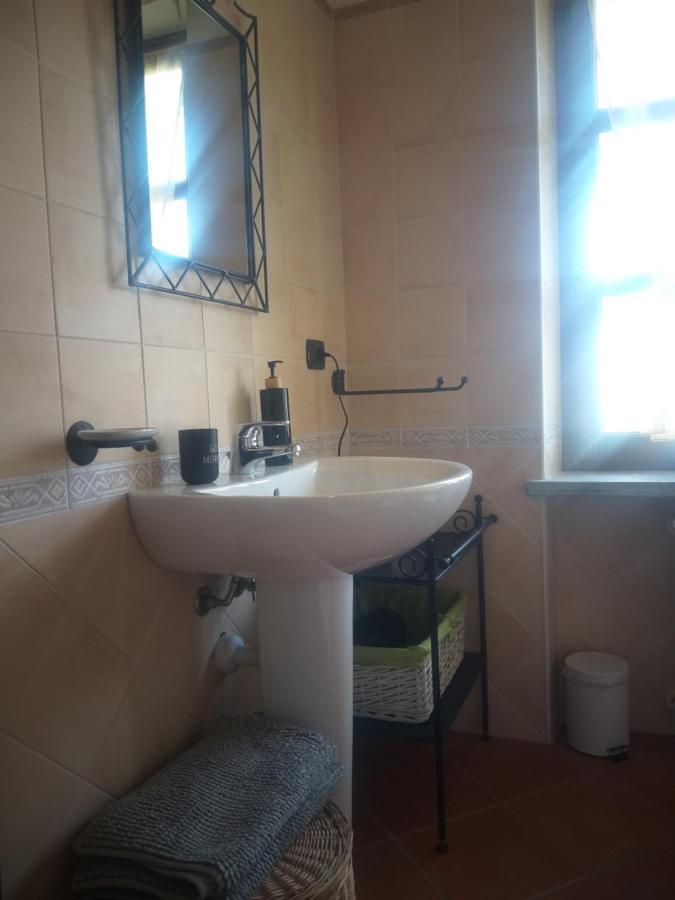 Bed and Breakfast Mosci'S Bed & Beer San Damiano dʼAsti Zewnętrze zdjęcie